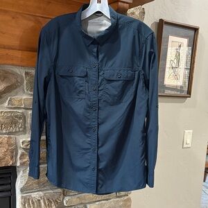 Eddie Bauer Navy Blue Fishing Hiking Button Down Shirt Sz Medium